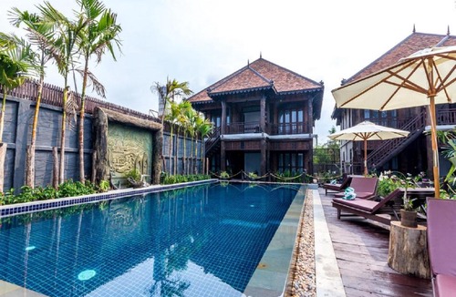 Siem Reap Hotel | Java Wooden Villa