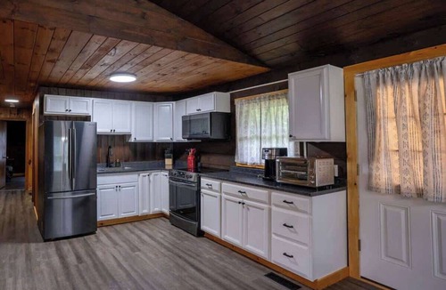 Jay House | Jay Cloud Cabin: cozy retreat by Jay Peak Resort