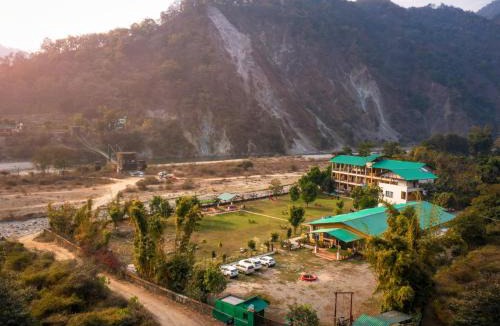Jakh Resort | Jay Gurudev Pandora River Valley, Corbett