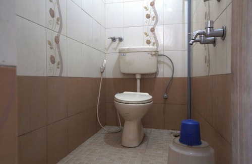 Marthandam Hotel | JAYA BHARATHI LODGE