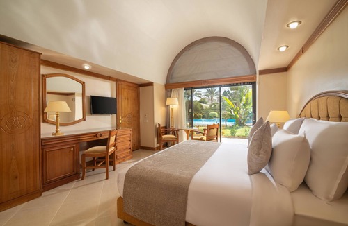 Giza Hotel | JAZ Pyramids Resort