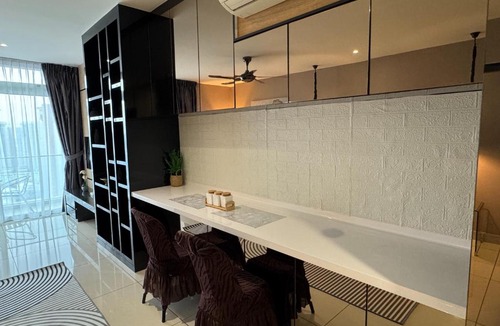 Taman Century Apartment | JB City Shopping Mall Apartment