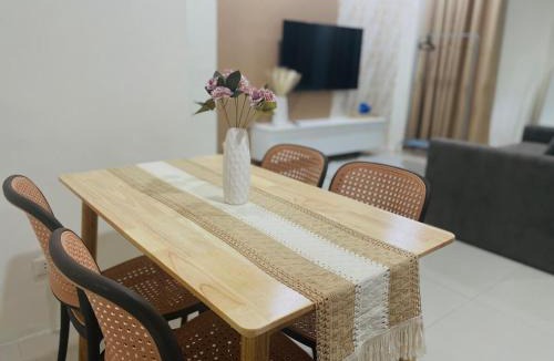 Candon Apartment | JC7 Cozy Studio at Candon City Proper - JEMS Bldg 3rd Floor