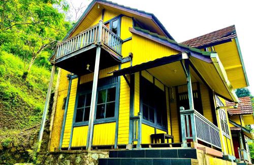 Megamendung Cabin | JCC Villas, Puncak