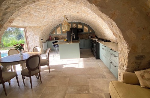 Grasse Villa | JdV Holidays Bastide Belle-de-Nuit, beautifully renovated, with pool and views