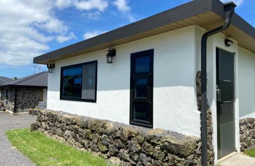 Gujwa House | Jeju Time