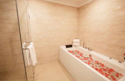 Peelamedu Hotel | Jenney Residency