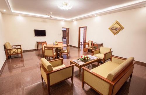 Peelamedu Hotel | Jenneys Residency
