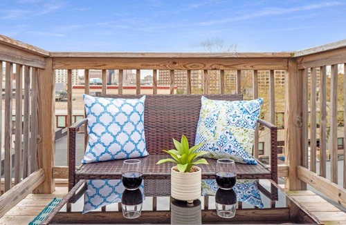 Federal Hill Apartment | Jennifer's Penthouse Panoramic City Views w Deck