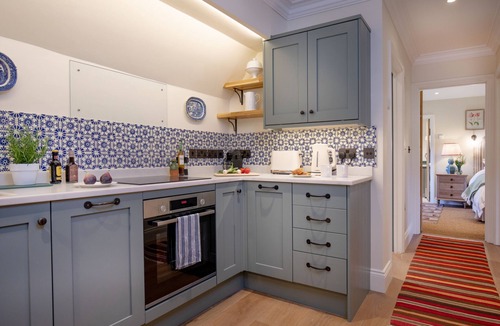Sherborne Cottage | Jerards Stables - sleeps 4 guests in 2 bedrooms