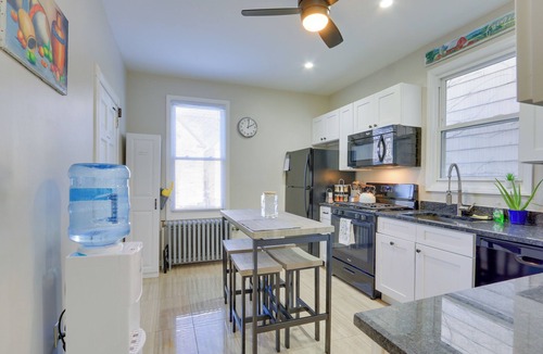 Greenville Apartment | Jersey City Apt Near Liberty State Park & Metlife!