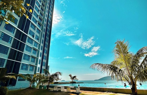 Downtown Kota Kinabalu Apartment | Jesselton Quay - SeaView
