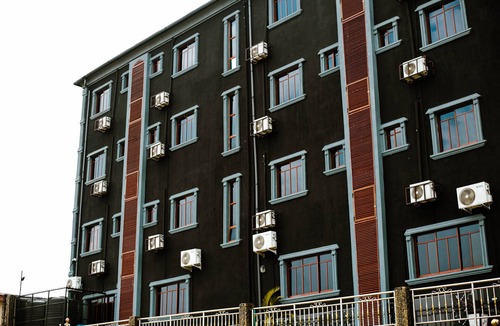 Ibafo Hotel | Jevenom Hotel