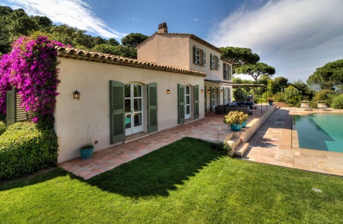 Gassin Villa | Jewel nested in the middle of the vineyards