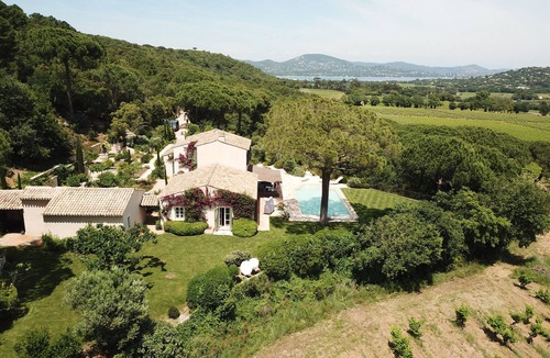 Gassin Villa | Jewel nested in the middle of the vineyards