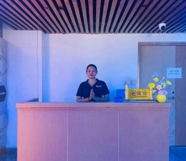 Mittakpheap Hotel | Jianpuke Space Capsule Backpacker Hostel