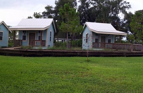 Braden River Cabin | Jiggs Landing, Cabin 1 - Old World Preserve Side
