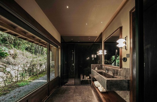 Changjiang County Hotel | Jingdezhen Xingshan Shiwai Dongliyuan
