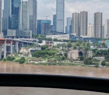 Yuzhong Apartment | Jinxin Riverview B&B