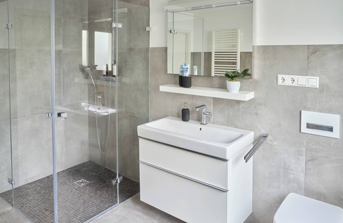 Walldorf Apartment | JJ-TS - Central apartment - near SAP - parking lot - terrace
