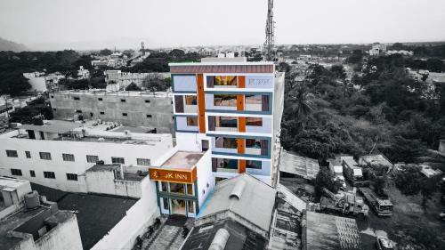 Vellore Hotel | JKInn