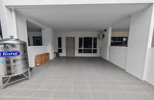 Penampang House | JN Villa Homestay 5 Bedroom house, Near Airport Kota Kinabalu