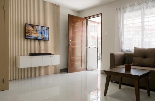 Pili House | Joanna Transient Home