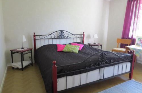 Ullared Bed & Breakfast | Joastorps Bed & Breakfast