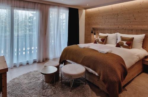 Vex Hotel | John's Lodge