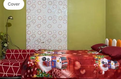 Quezon City House | JOHNFONZ BUILDING Romantic Room