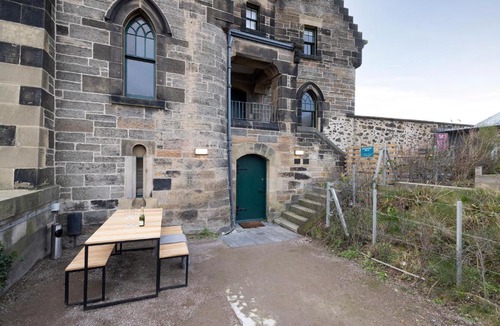 New Town House | JOIVY Observatory House & Apartment