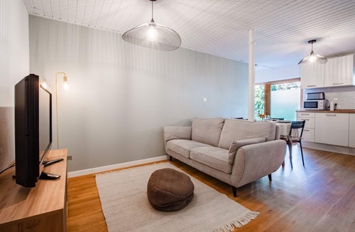 Eckbolsheim Apartment | Joli Petit Cocon Chaleureux , Idéal Pour 2 Personnes, Animaux Acceptés