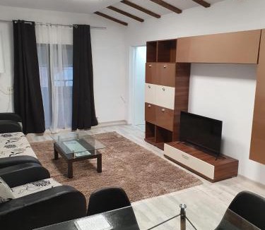 Braila Apartment | Jolie Art