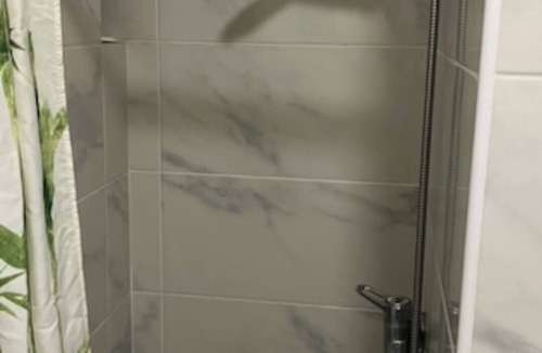 Savigny-sur-Orge Apartment | Jolie Studio Plein Centre-ville