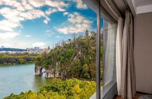 Guilin City Centre Hotel | Jolie Vue Boutique Hotel Guilin (near Elephant Trunk Hill)