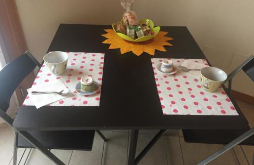 Bergamo Apartment | Jomary Apartment