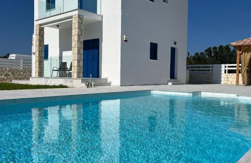 Polis Villa | Jomavi Beach Eco-Villa