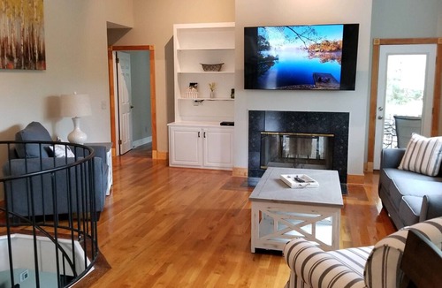 Wetumpka House | Jordan Lake Nature Retreat
