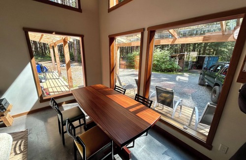 Juan de Fuca Electoral Area Cabin | Jordan River Coastal Cottage