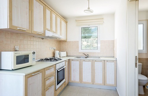 Kucukerenkoy Apartment | Joya Cyprus Songbird Garden Apartment
