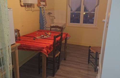 Courseulles-sur-Mer Bed & Breakfast | Joyeux Reveil