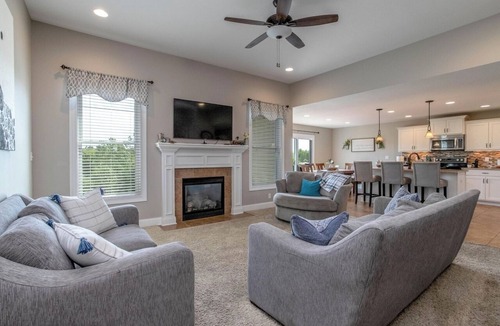 Columbia House | joyful home