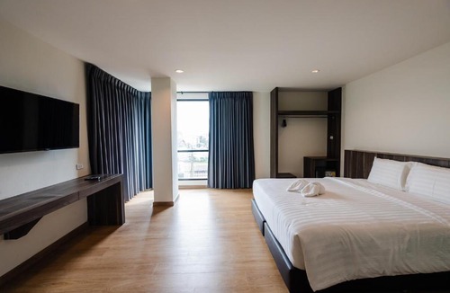 Khlong Hae Hotel | JS HOTEL