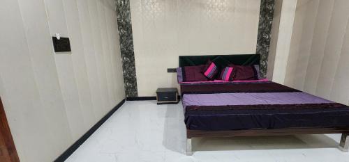 Mathura Bed & Breakfast | Jsr inn