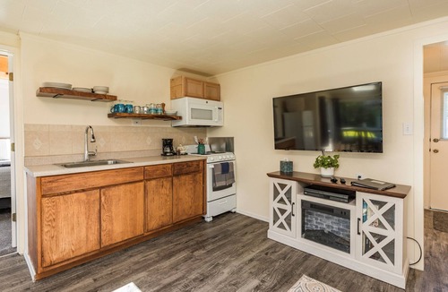Sequim Hotel | Juan de Fuca Waterfront Hotel & Cottages
