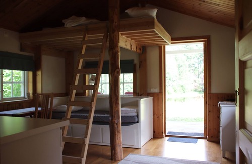 Habo Bed & Breakfast | Julared