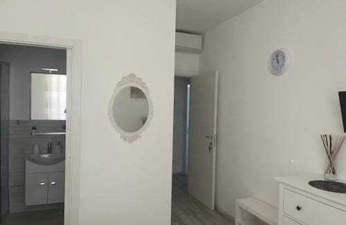 Roiano-Gretta-Barcola-Cologna-Scorcola House | Julia affittacamere