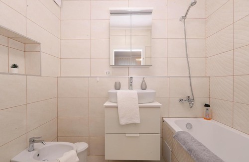 Oradea Apartment | Julia’s Apartment