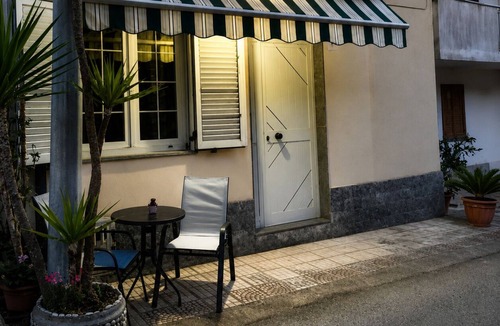 Zambrone House | Juliet's House