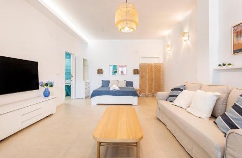 Trinitat Apartment | Julio's Apartment